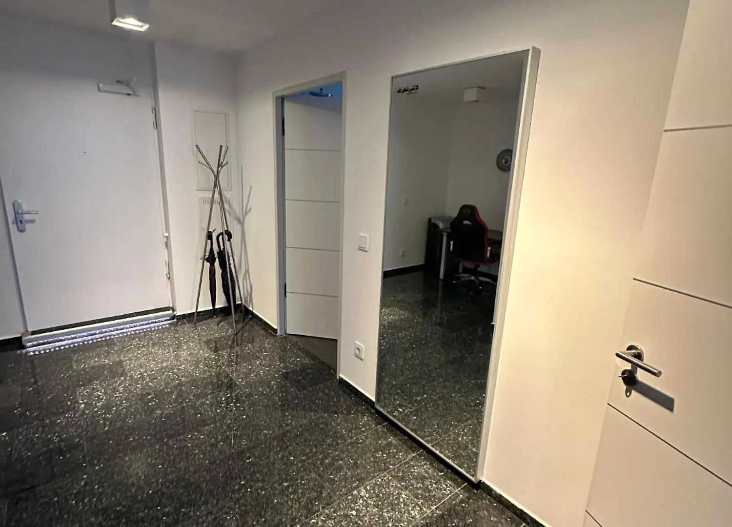 Al Nafurah Apartments Мюнхен