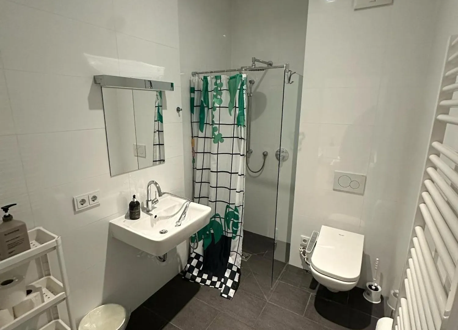 Al Nafurah Apartments Мюнхен Апарт-отель